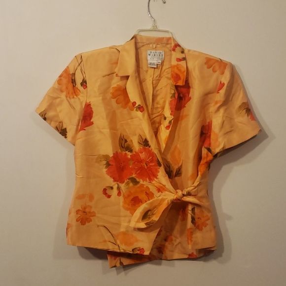 david warren petites Tops - David Warren Silk Floral Blouse